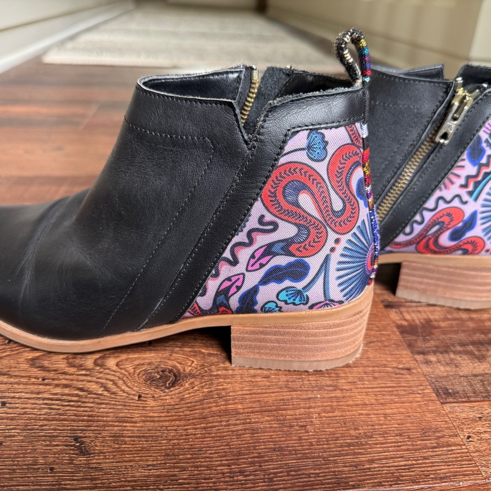 Inkkas Black and Vibrant Patterned Ankle Boots